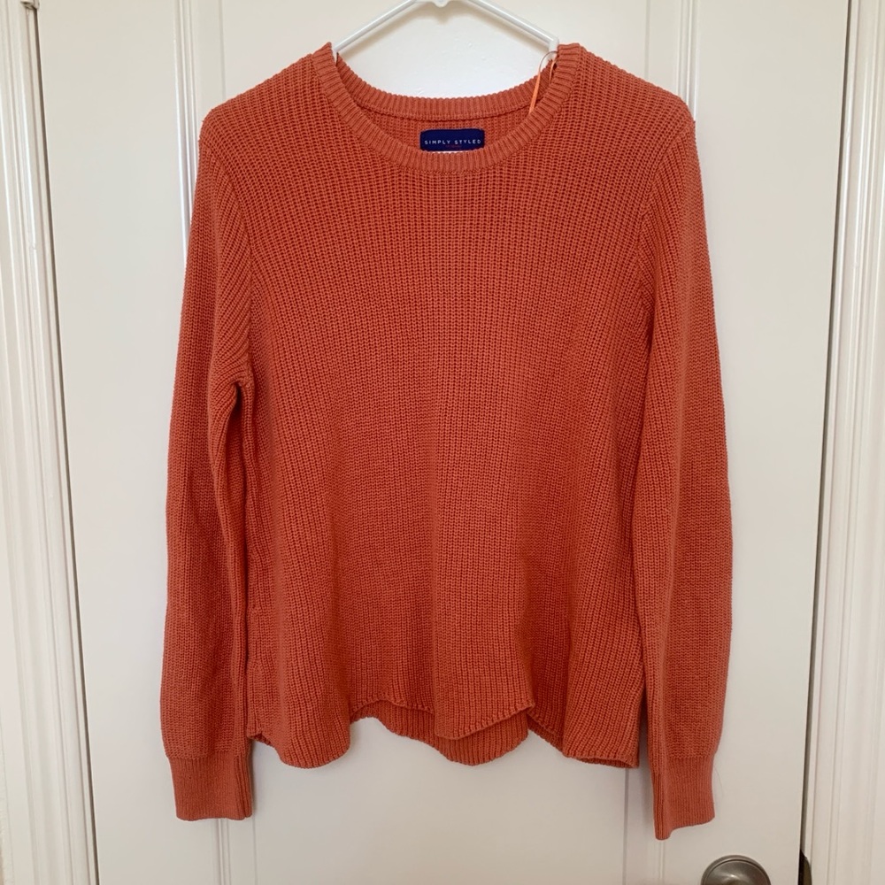 NWT Simply Styled Women's Vibrant Orange Crew Neck Sweater